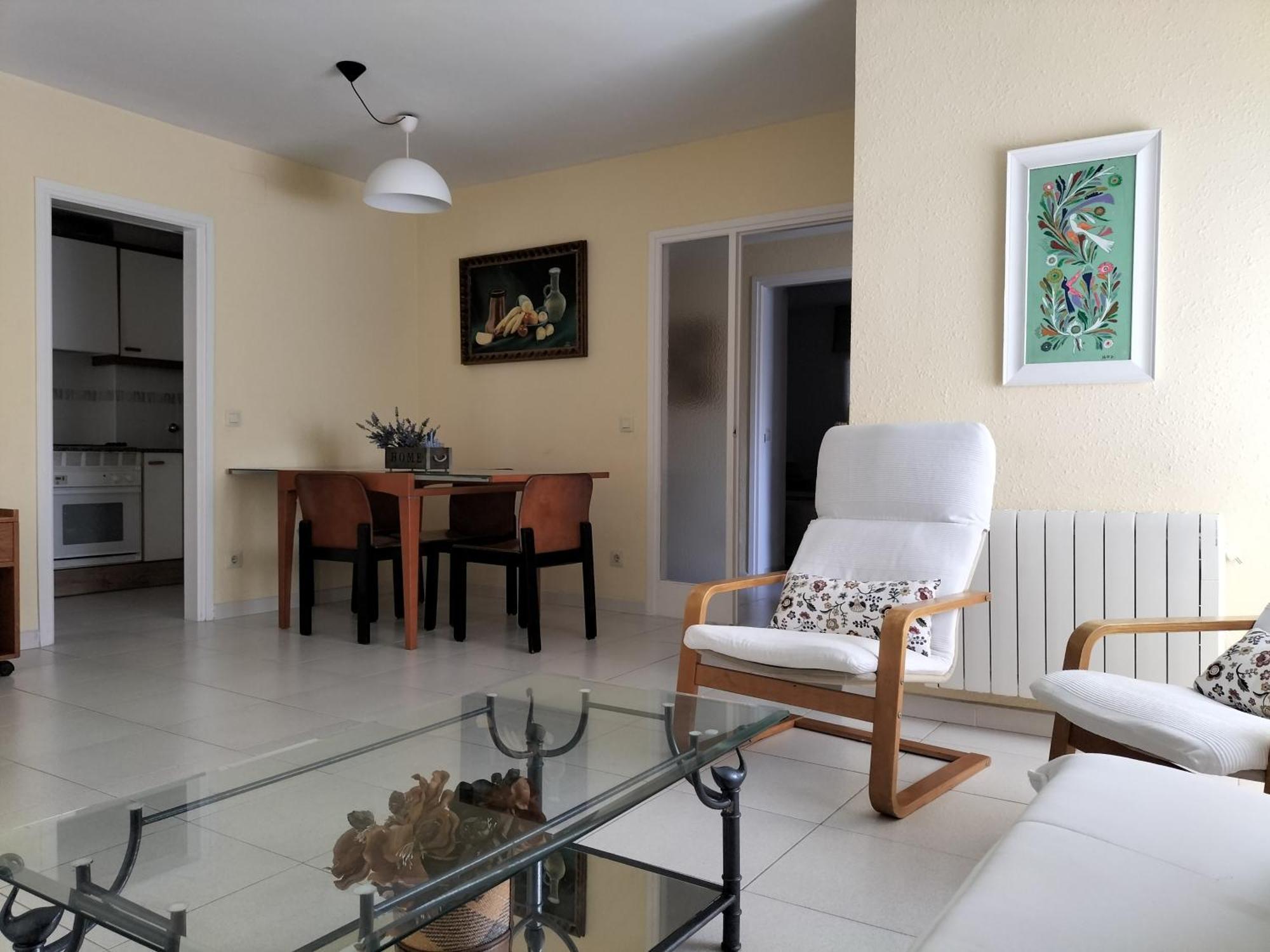 Les Pites I 2n 2a Bonito Con Terraza Apartamento Gerona