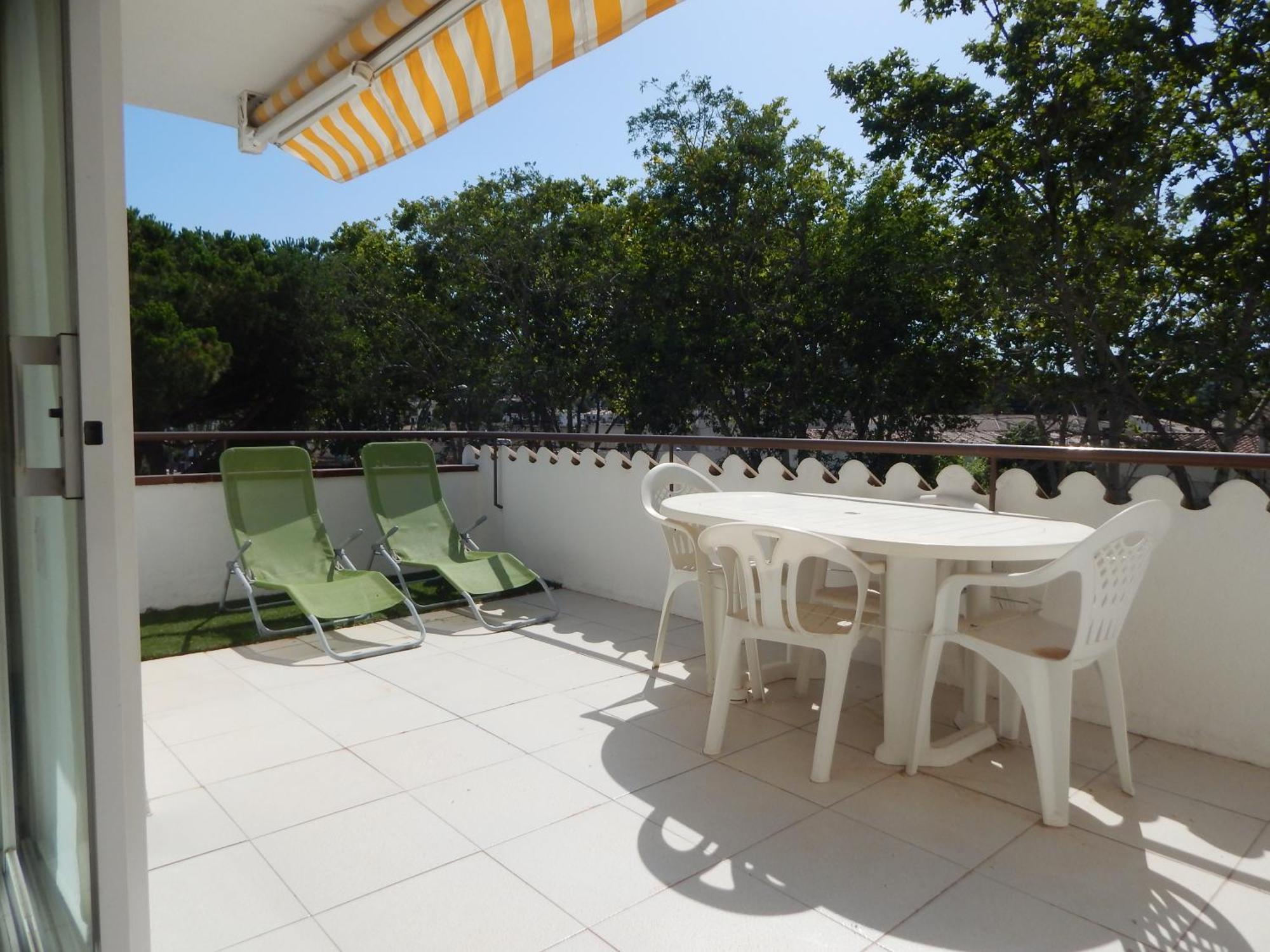 Les Pites I 2n 2a Bonito Con Terraza Apartamento